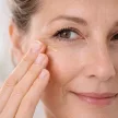 MediNatural Szemkörnyékápoló szérum sötét karikákra és táskás szemre - 30 ml