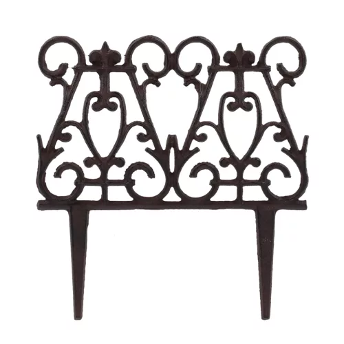 Esschert Design leszúrható öntöttvas ágyásszegély, 26,5 × 27 cm