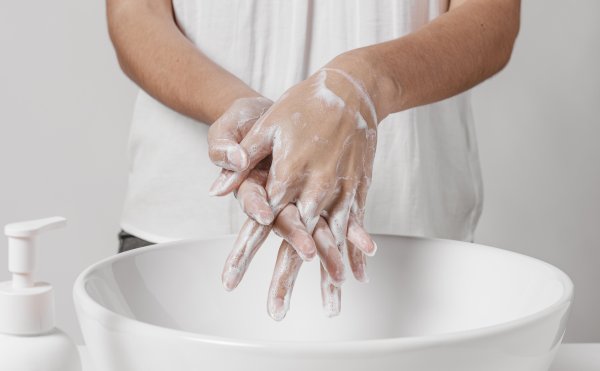 Fertőtlenítő szappanos kézmosás