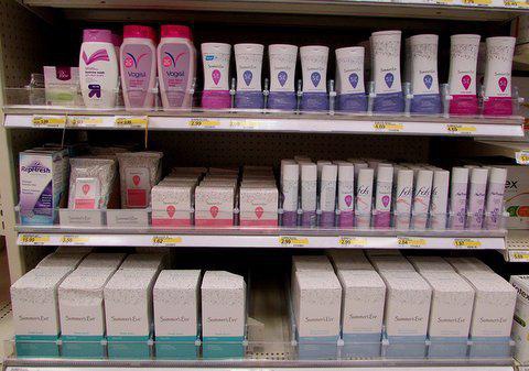 Vegyszerek a női higiéniai termékekben – rákkeltő tampon?